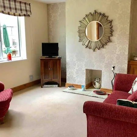 Belle Vue, 5 Bedroom House Holiday home *